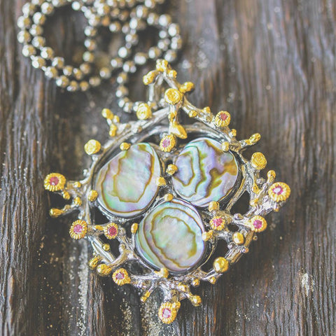 Coral Love Tierra Abulón Verde Necklace-Necklaces-AdiOre Jewels